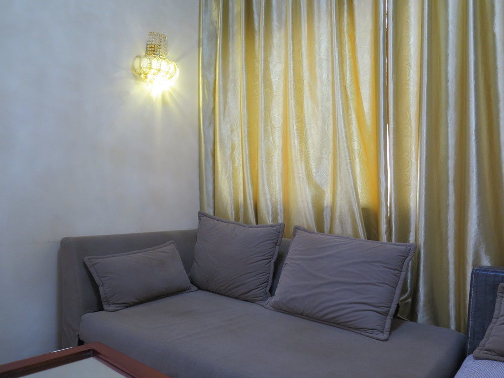 Hotel Essencia Dumaguete City Exteriör bild