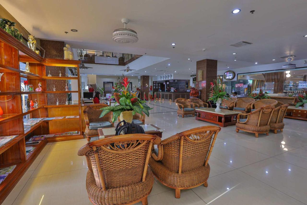 Hotel Essencia Dumaguete City Exteriör bild
